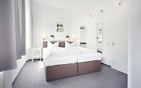 Hotel Loewenguth - Das Freundliche Gemuetliche Budget Hotel